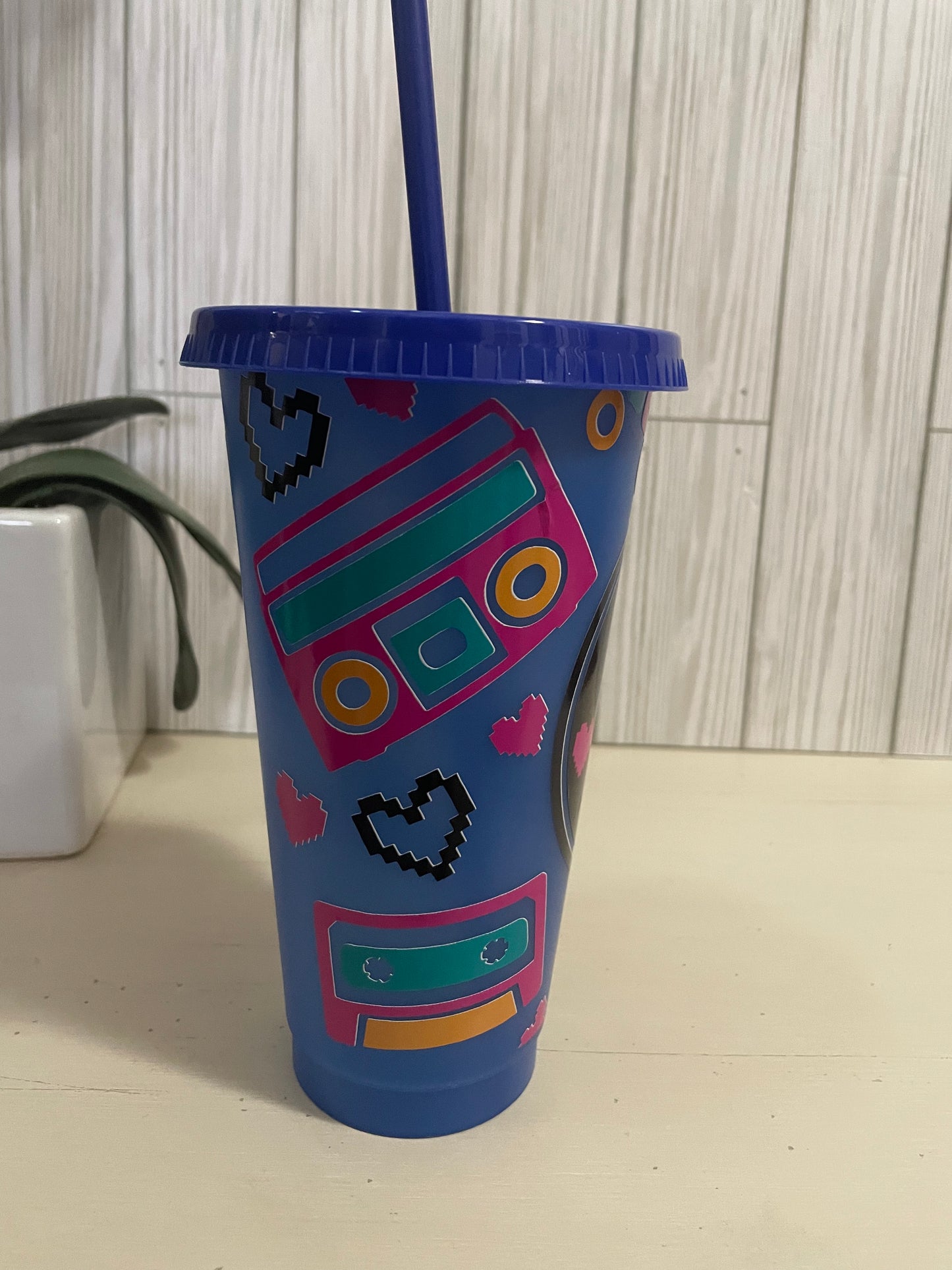 90’s Vibes Cold Cup