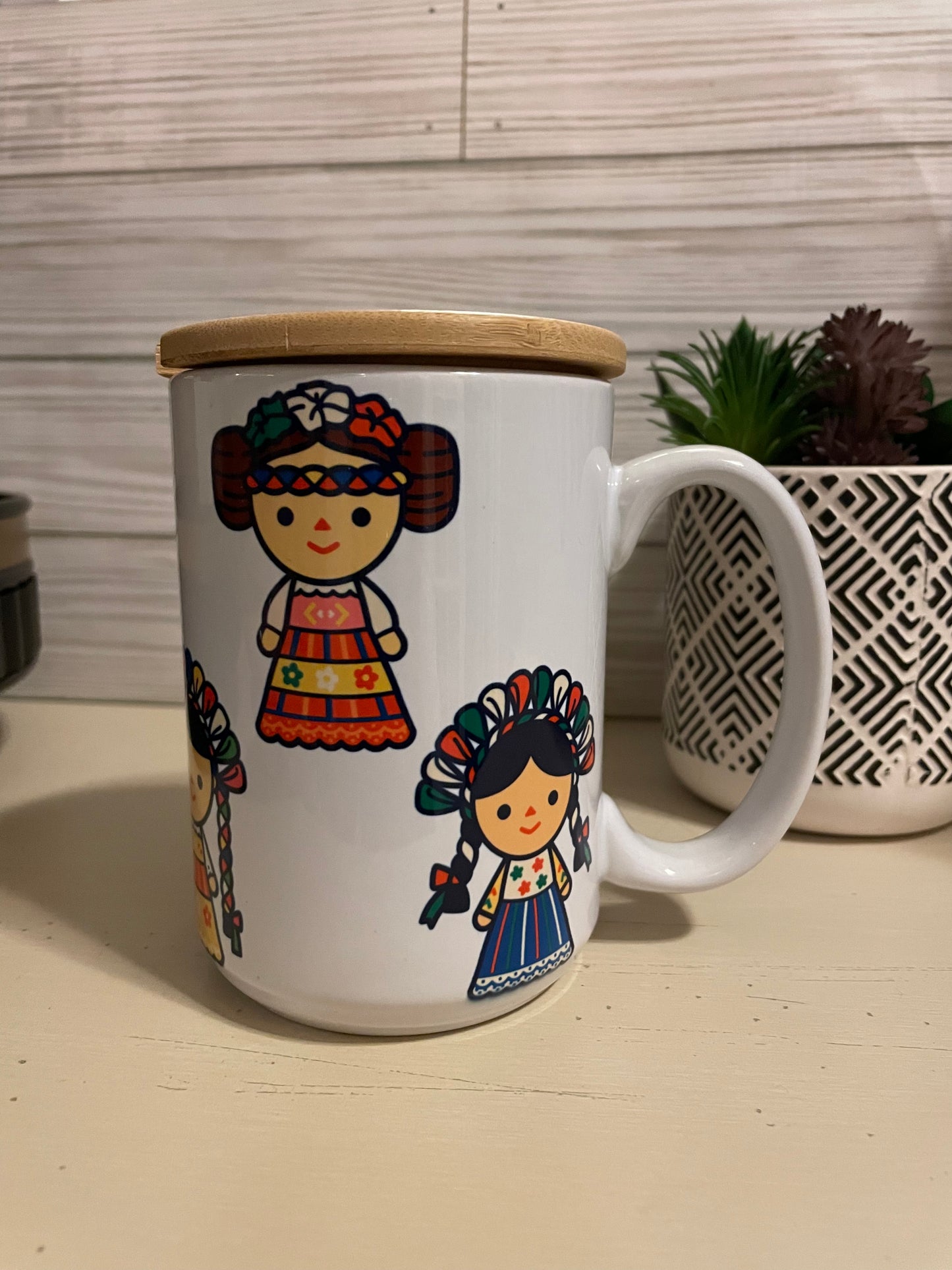 Muñeca Coffee Cup